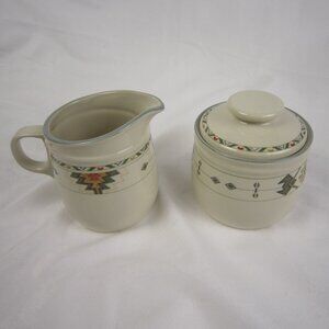 Vintage Studio Nova Set of 2 Dishes - Timberline Y2318  Sugar & Creamer with Lid